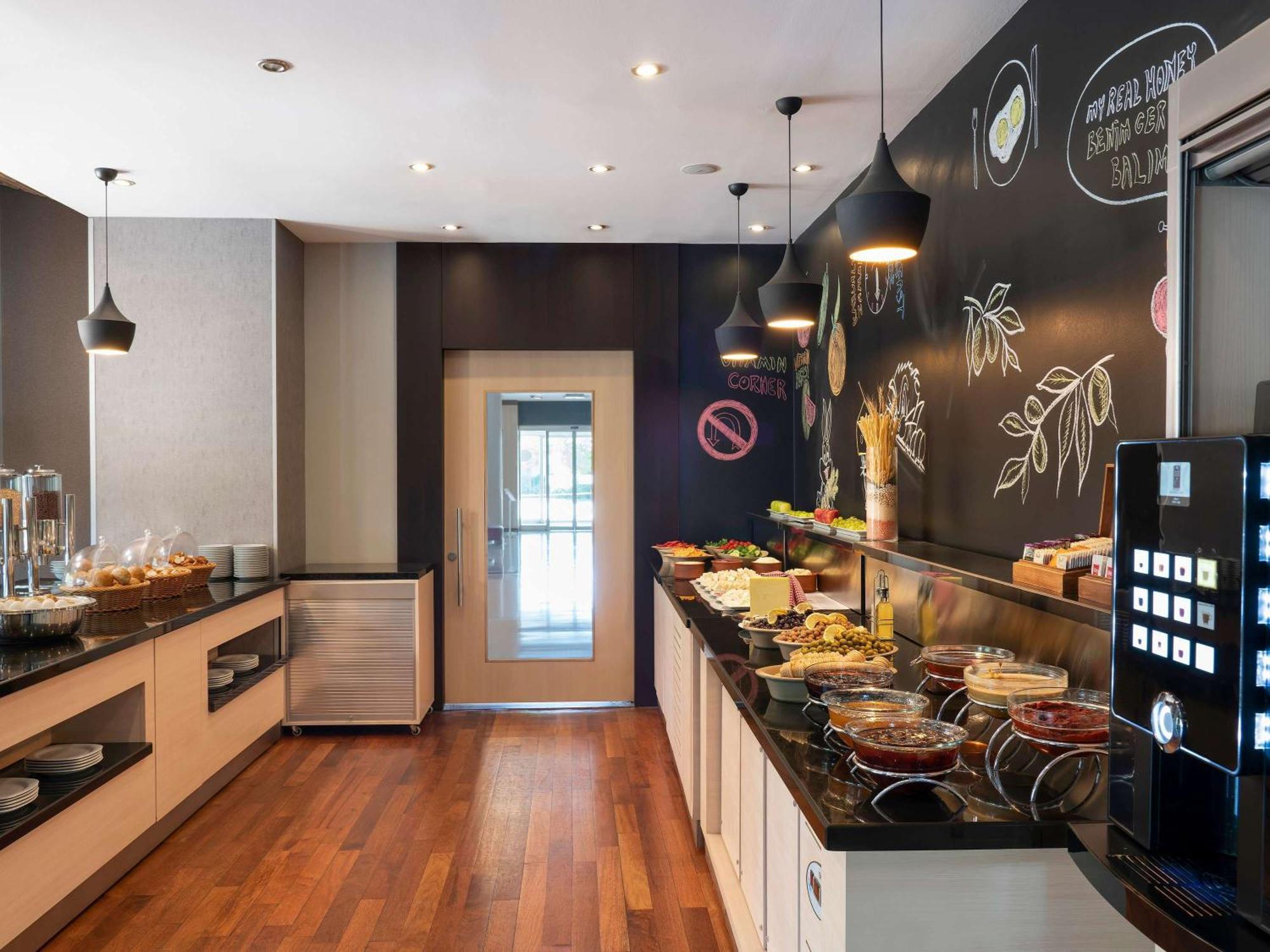 Ibis Eskişehir Esterno foto