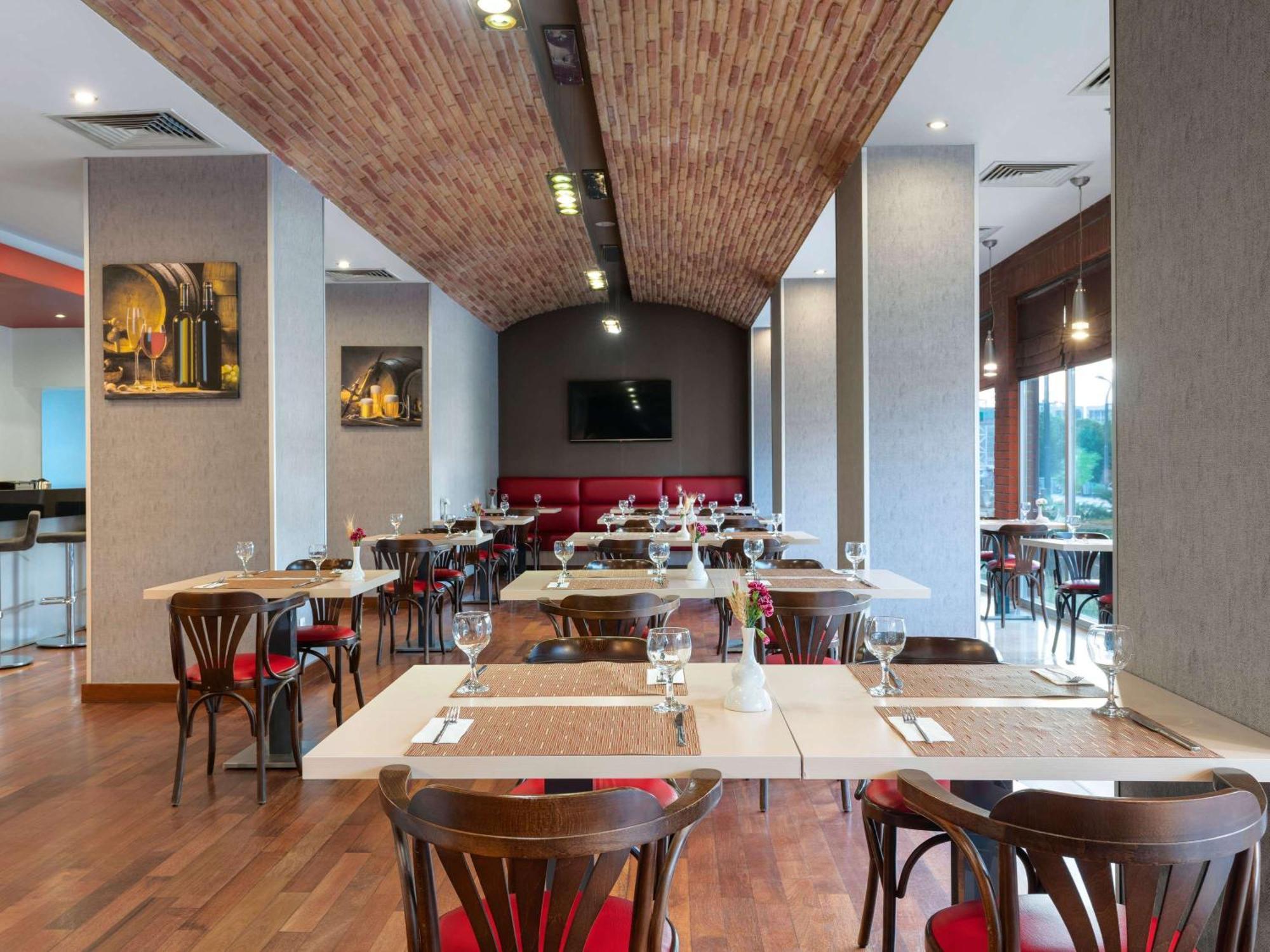 Ibis Eskişehir Esterno foto